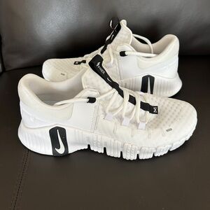 Nike Free Metcon 6 Men’s Athletic Sneakers SZ 10 white